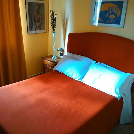 Colosseoinn 3* روما